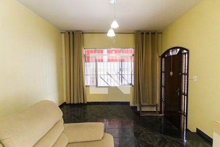 Sala de casa à venda com 3 quartos, 80m² em Vila Curuçá Velha, São Paulo