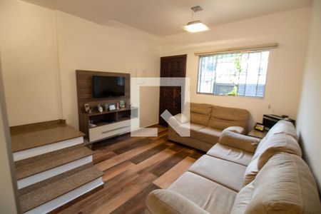 Sala de casa para alugar com 3 quartos, 130m² em Brooklin, São Paulo