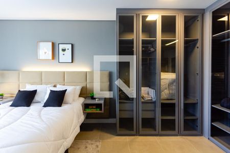 Studio à venda com 57m², 1 quarto e 1 vaga Studio à venda com 57m², 1 quarto e 1 vagaStudio