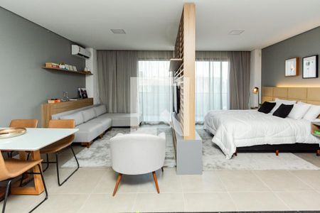 Studio à venda com 57m², 1 quarto e 1 vaga Studio à venda com 57m², 1 quarto e 1 vagaStudio