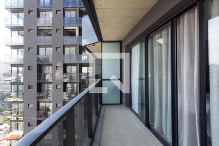 Studio à venda com 57m², 1 quarto e 1 vaga Studio à venda com 57m², 1 quarto e 1 vagaVaranda