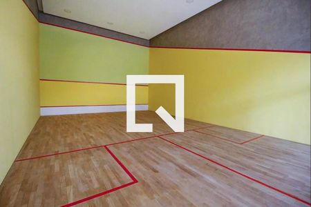 Studio à venda com 57m², 1 quarto e 1 vaga Studio à venda com 57m², 1 quarto e 1 vagaQuadra Esportiva