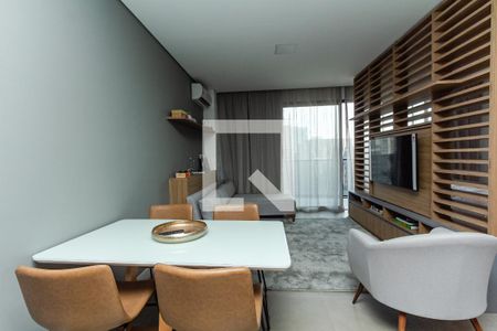 Studio à venda com 57m², 1 quarto e 1 vaga Studio à venda com 57m², 1 quarto e 1 vagaStudio