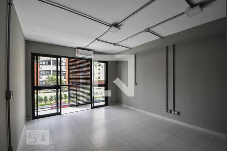 Apartamento para alugar com 1 quarto, 39m² em Santo Amaro, São Paulo