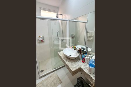 Apartamento à venda com 180m², 3 quartos e 1 vagaBanheiro Social