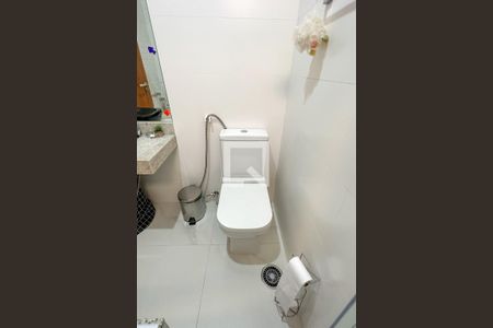 Apartamento à venda com 180m², 3 quartos e 1 vagaBanheiro de suíte 02