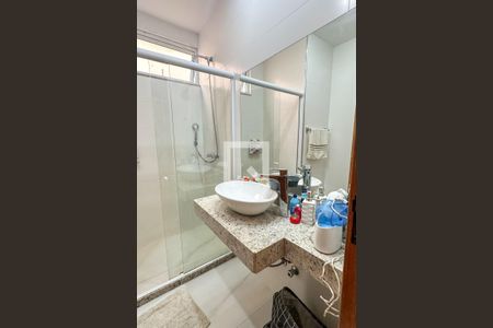 Apartamento à venda com 180m², 3 quartos e 1 vagaBanheiro Social