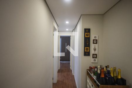 Corredor de apartamento para alugar com 2 quartos, 48m² em Parque Esmeralda, São Paulo