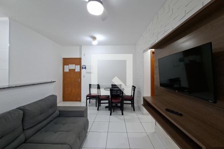 Sala de apartamento para alugar com 2 quartos, 60m² em Nova Mirim, Praia Grande