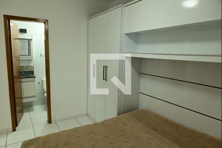 Suite de apartamento para alugar com 2 quartos, 60m² em Nova Mirim, Praia Grande