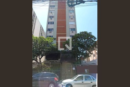 Apartamento à venda com 70m², 2 quartos e 1 vagaFachada