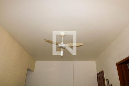 Apartamento à venda com 70m², 2 quartos e 1 vagaSala