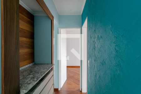 Corredor de apartamento para alugar com 2 quartos, 65m² em Sacoma, São Paulo