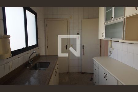 Apartamento para alugar com 230m², 5 quartos e 4 vagasCozinha