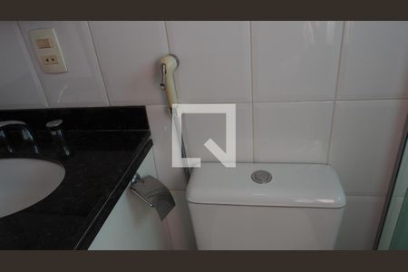 Apartamento para alugar com 230m², 5 quartos e 4 vagasBanheiro da Suíte 4