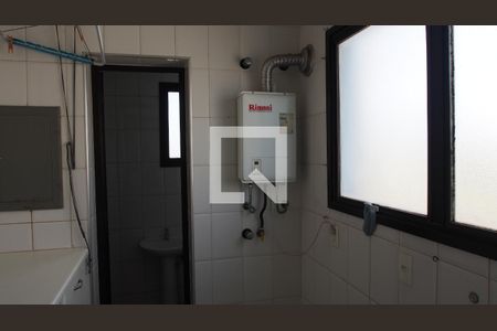 Apartamento para alugar com 230m², 5 quartos e 4 vagasÁrea de Serviço