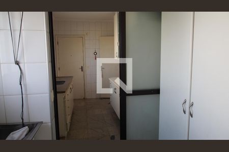 Apartamento para alugar com 230m², 5 quartos e 4 vagasÁrea de Serviço