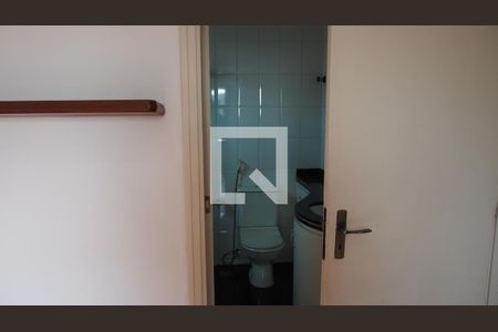 Apartamento para alugar com 230m², 5 quartos e 4 vagasQuarto 2 - Suíte