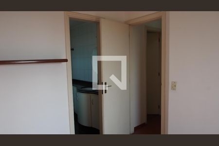 Apartamento para alugar com 230m², 5 quartos e 4 vagasQuarto 2 - Suíte