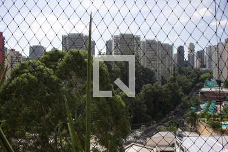 Vista Sala de apartamento à venda com 3 quartos, 73m² em Jardim Londrina, São Paulo