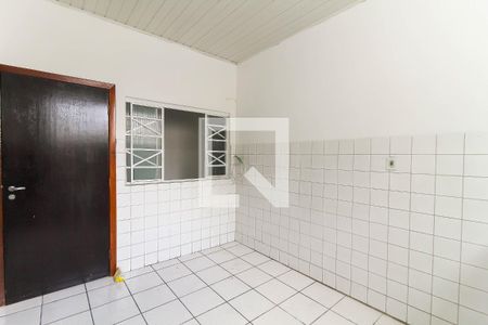 Studio/Cozinha de kitnet/studio para alugar com 1 quarto, 25m² em Vila Bertioga, Guarujá