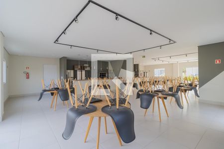Apartamento à venda com 44m², 2 quartos e 1 vaga Apartamento à venda com 44m², 2 quartos e 1 vagaÁrea comum - Salão de festas