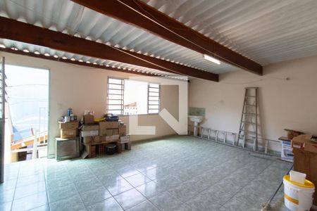 Casa à venda com 168m², 2 quartos e 1 vaga Casa à venda com 168m², 2 quartos e 1 vagaArea de Serviço