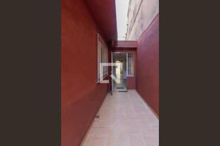 Casa à venda com 168m², 2 quartos e 1 vaga Casa à venda com 168m², 2 quartos e 1 vagaCorredor Lateral