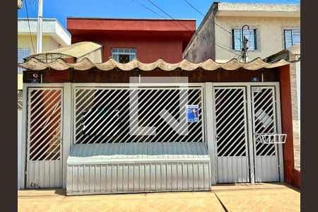 Casa à venda com 168m², 2 quartos e 1 vagaFachada