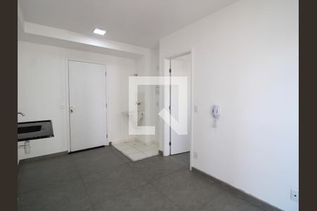 Sala - Cozinha de apartamento para alugar com 1 quarto, 29m² em Parque Vitória, São Paulo