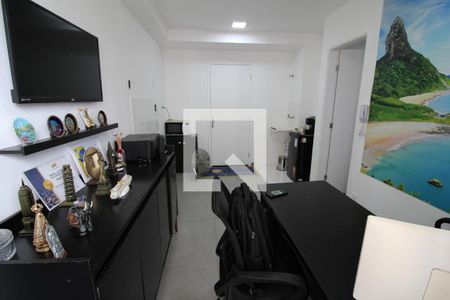 Sala / Cozinha / Área de Serviço de apartamento para alugar com 1 quarto, 29m² em Parque Vitória, São Paulo