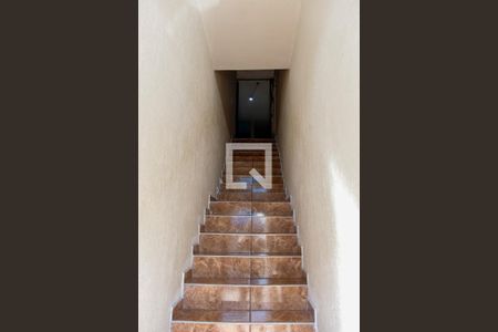 Casa à venda com 90m², 3 quartos e 2 vagasEntrada