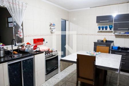 Casa à venda com 90m², 3 quartos e 2 vagasCozinha