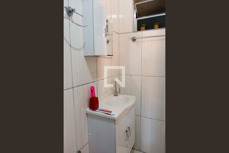 Casa à venda com 90m², 3 quartos e 2 vagasBanheiro da Suíte 1