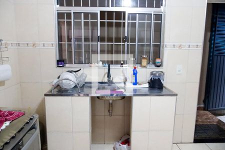 Casa à venda com 90m², 3 quartos e 2 vagasCozinha