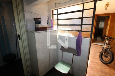 Casa à venda com 80m², 2 quartos e 1 vagaÁrea de Serviço