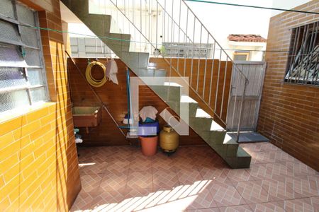 Casa à venda com 80m², 2 quartos e 1 vagaÁrea de Serviço