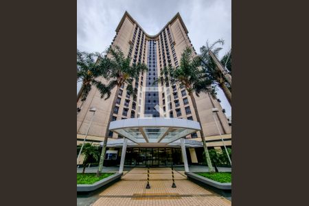 Apartamento à venda com 42m², 1 quarto e 1 vagaFachada