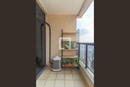 Apartamento à venda com 42m², 1 quarto e 1 vagaVaranda Sala