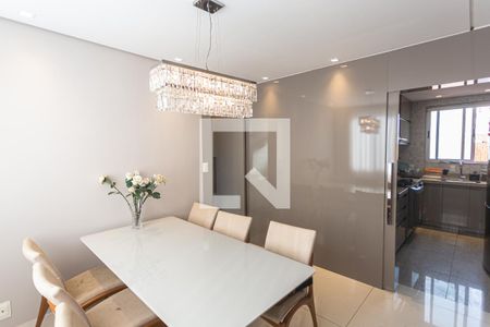 Sala 1 de apartamento à venda com 3 quartos, 150m² em Grajaú, Belo Horizonte