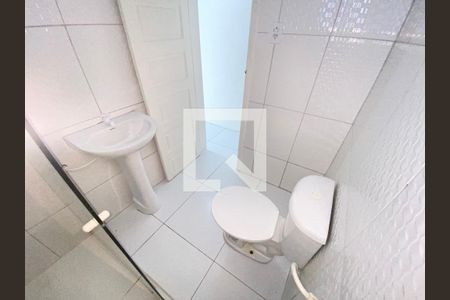 Banheiro de apartamento para alugar com 1 quarto, 80m² em Vila Laura, Salvador