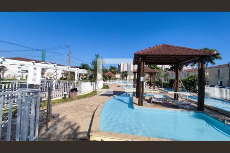 Casa de condomínio à venda com 83m², 3 quartos e 2 vagas Casa de condomínio à venda com 83m², 3 quartos e 2 vagasÁrea comum - Piscina