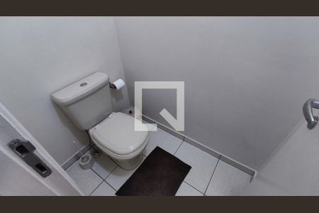 Casa de condomínio à venda com 83m², 3 quartos e 2 vagas Casa de condomínio à venda com 83m², 3 quartos e 2 vagasBanheiro 3 - Lavabo