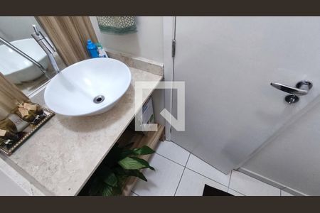 Casa de condomínio à venda com 83m², 3 quartos e 2 vagas Casa de condomínio à venda com 83m², 3 quartos e 2 vagasBanheiro 3 - Lavabo