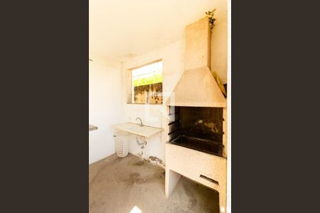 Apartamento à venda com 40m², 2 quartos e 1 vaga Apartamento à venda com 40m², 2 quartos e 1 vagaÁrea comum - Churrasqueira