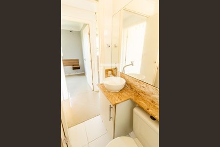 Apartamento à venda com 40m², 2 quartos e 1 vaga Apartamento à venda com 40m², 2 quartos e 1 vagaBanheiro