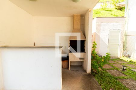 Apartamento à venda com 40m², 2 quartos e 1 vaga Apartamento à venda com 40m², 2 quartos e 1 vagaÁrea comum - Churrasqueira
