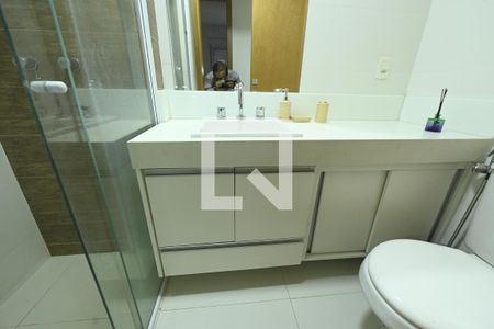 Apartamento para alugar com 64m², 2 quartos e 1 vagaBanheiro 