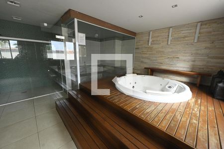 Apartamento para alugar com 64m², 2 quartos e 1 vagaÁrea comum 