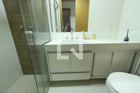 Apartamento para alugar com 64m², 2 quartos e 1 vagaBanheiro 